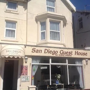 Guest house San Diego - Near Pleasure